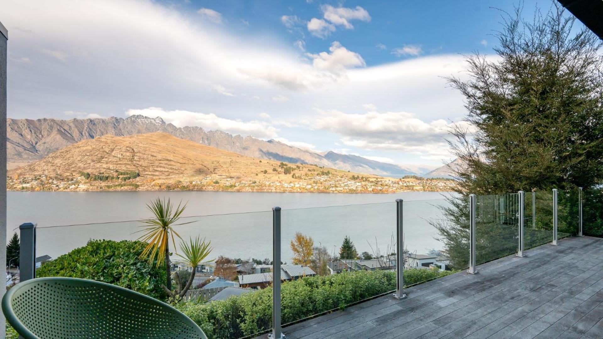 Tahuna Vista-Fire Place-Hot Tub -Free Parking -Bbq Distretto di Distretto di Queenstown Esterno foto